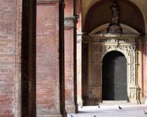 San Bartolome portale 2.jpg